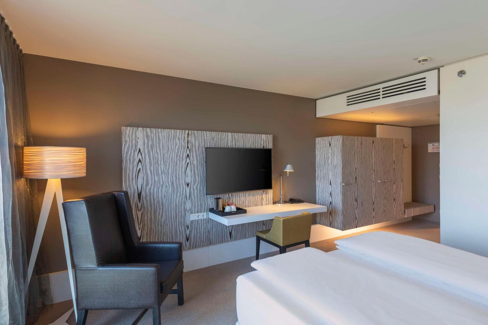 Hotel Doubletree By Hilton Schonbrunn Viena