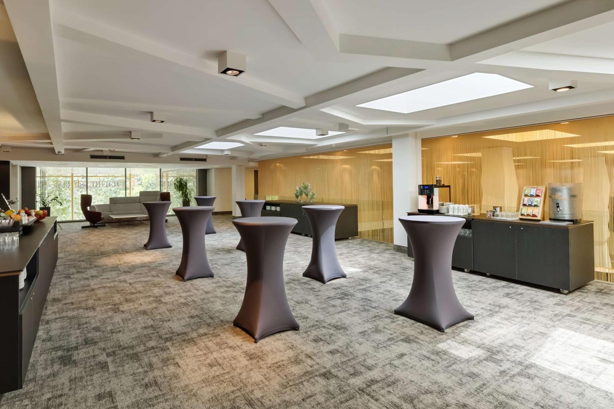 Doubletree By Hilton Schonbrunn Hotel Viena