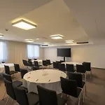 Doubletree By Hilton Vienna Schonbrunn
